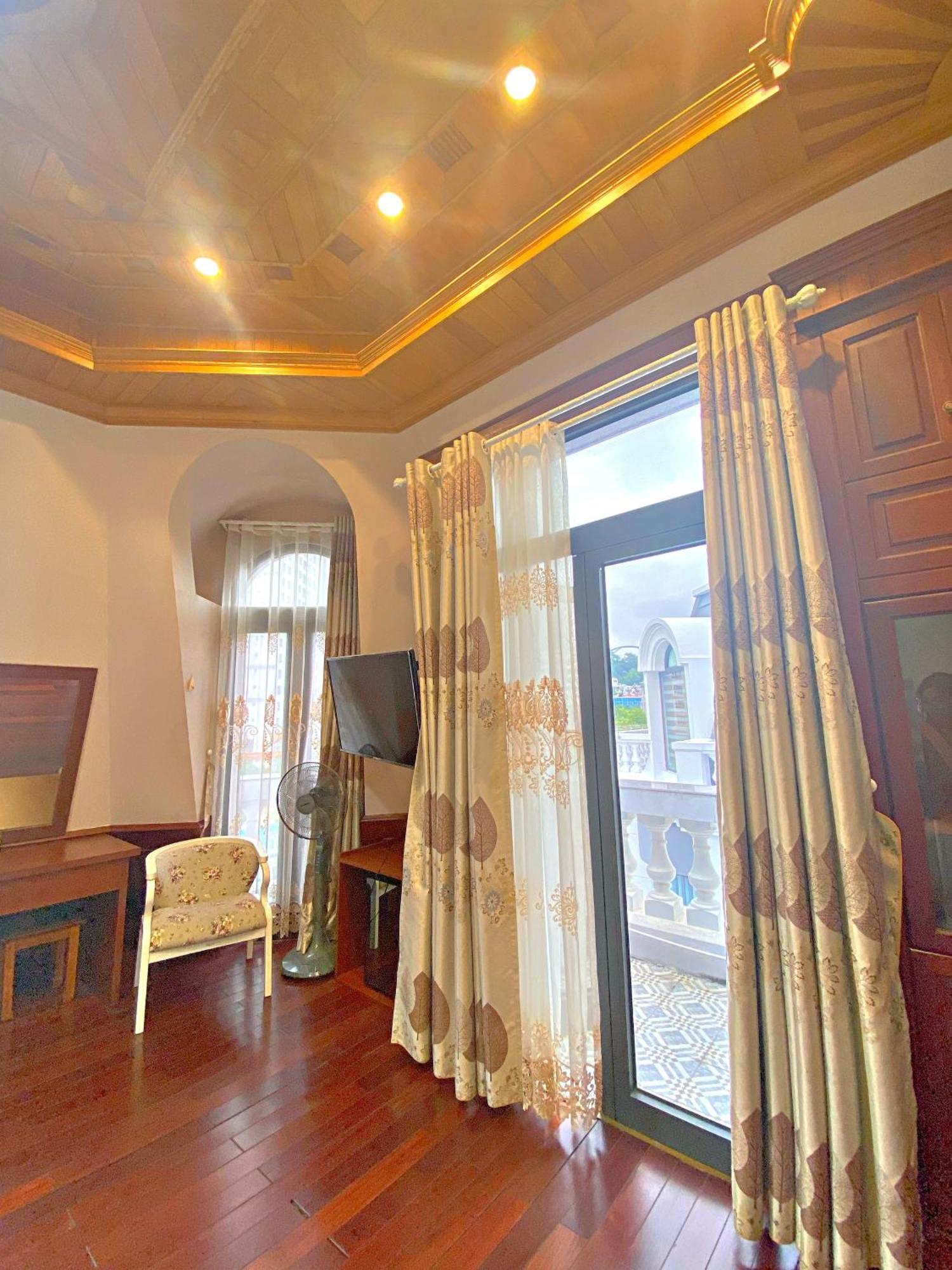 Blue Diamond Hotel ها لونغ المظهر الخارجي الصورة